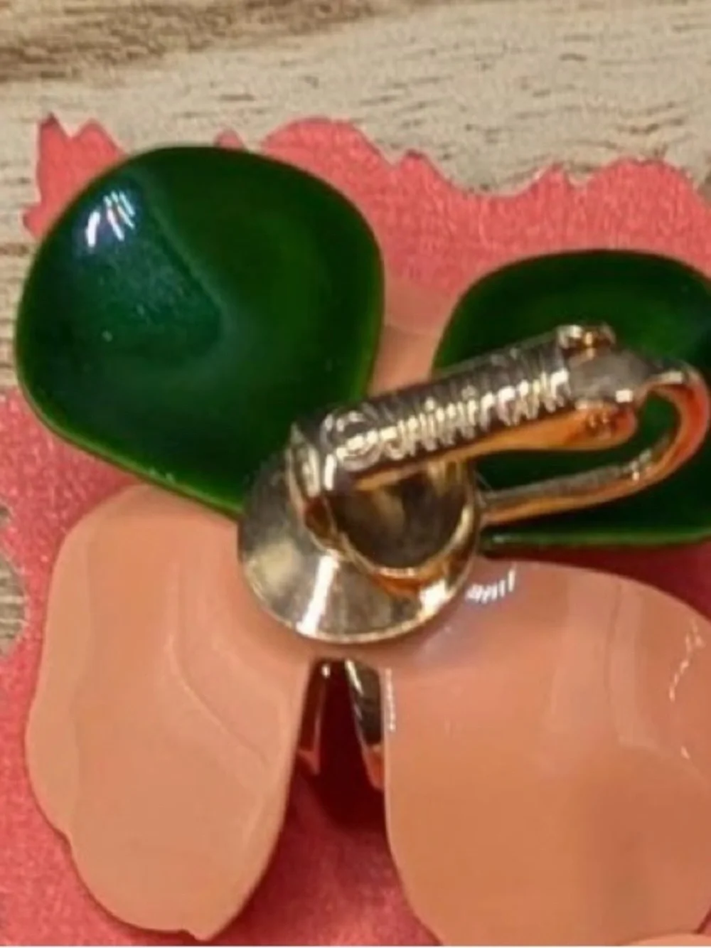 Vintage Sarah Coventry Tahitian Flower Clip On Earrings Peach Green Enamel 1969
